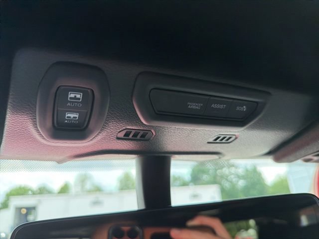 Used 2022 Jeep Wrangler Unlimited Sport AWD/4WD image 32