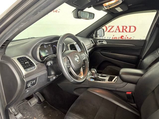 Used 2018 Jeep Grand Cherokee Altitude AWD/4WD image 12