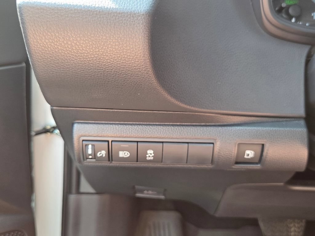 Certified 2025 Toyota Corolla SE FWD image 26