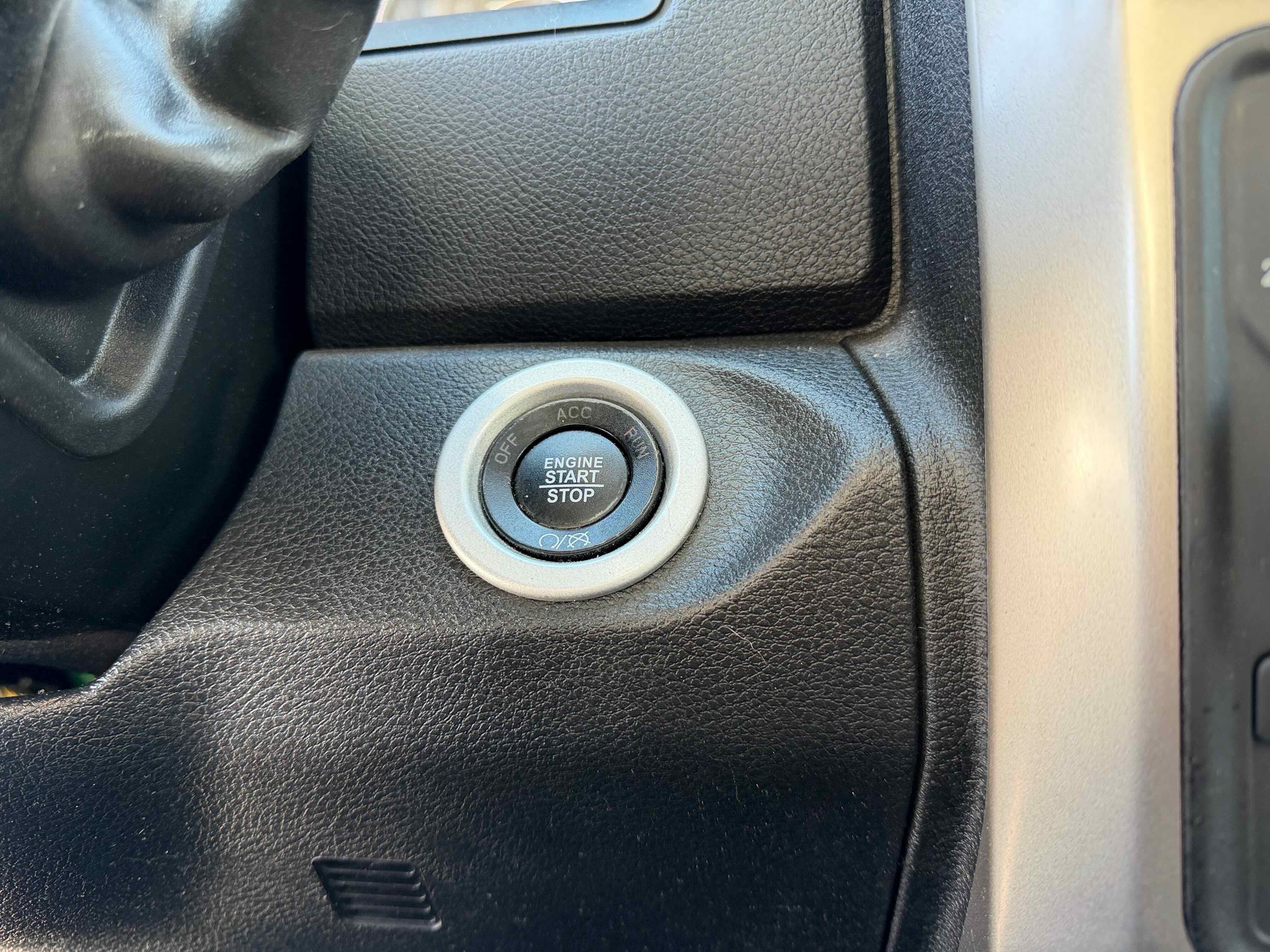 Used 2018 RAM 2500 Laramie w/ Convenience Group image 25