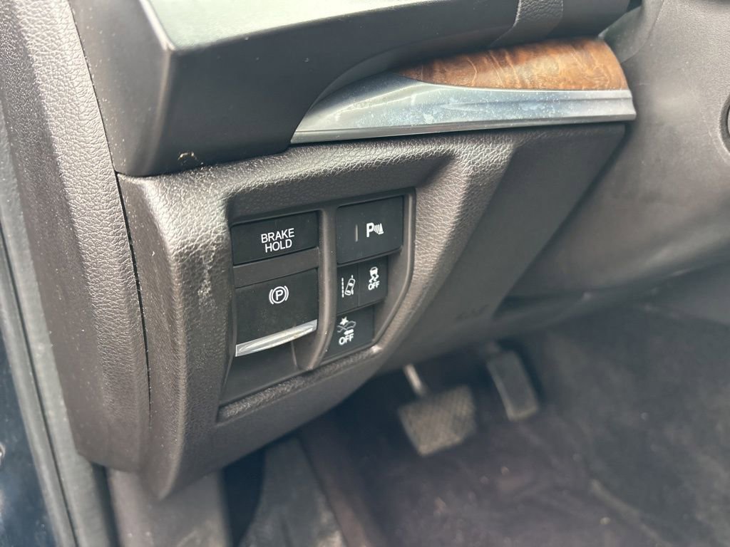 Used 2020 Acura MDX SH-AWD w/ Technology Package image 18