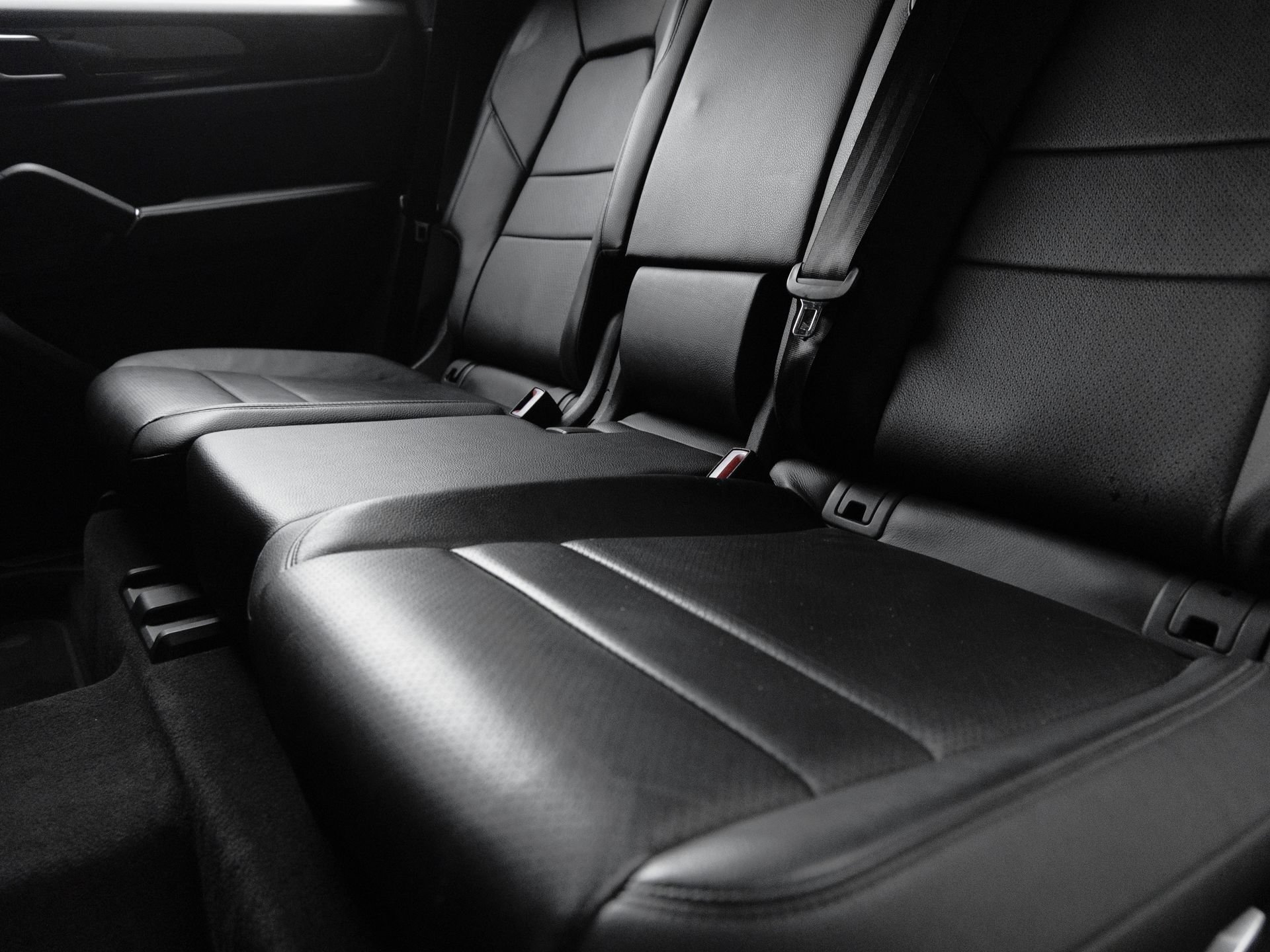 Certified 2020 Porsche Cayenne AWD/4WD image 22