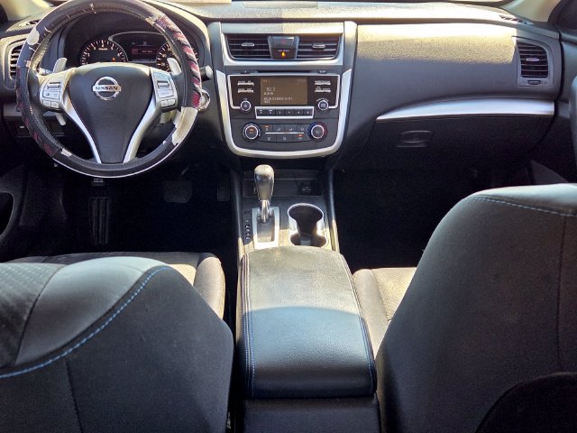 Used 2017 Nissan Altima 2.5 SR w/ Midnight Edition Package FWD image 8