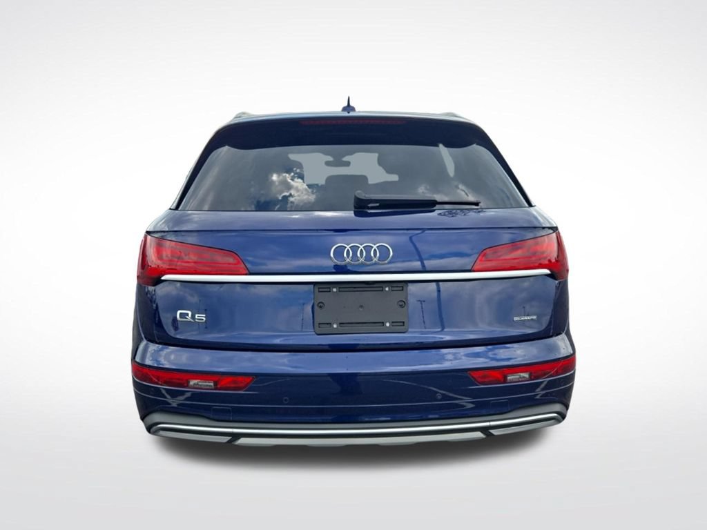 Used 2021 Audi Q5 2.0T Premium Plus w/ Premium Plus Package AWD/4WD image 5
