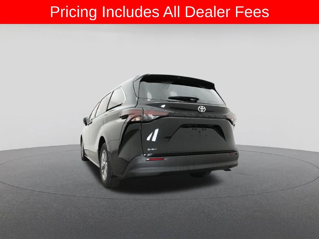 New 2026 Toyota Sienna LE FWD image 41