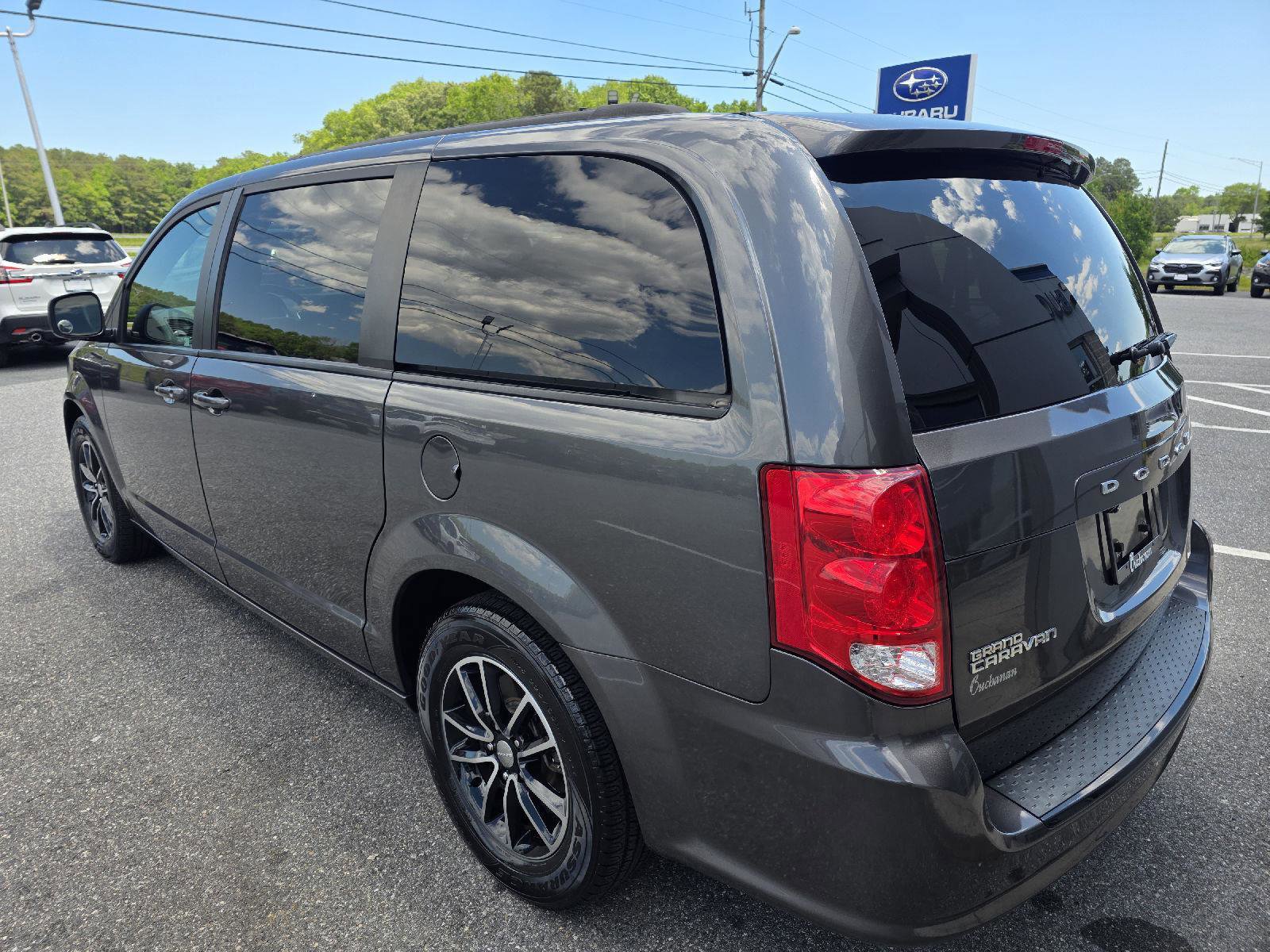 Used 2019 Dodge Grand Caravan SE FWD image 7