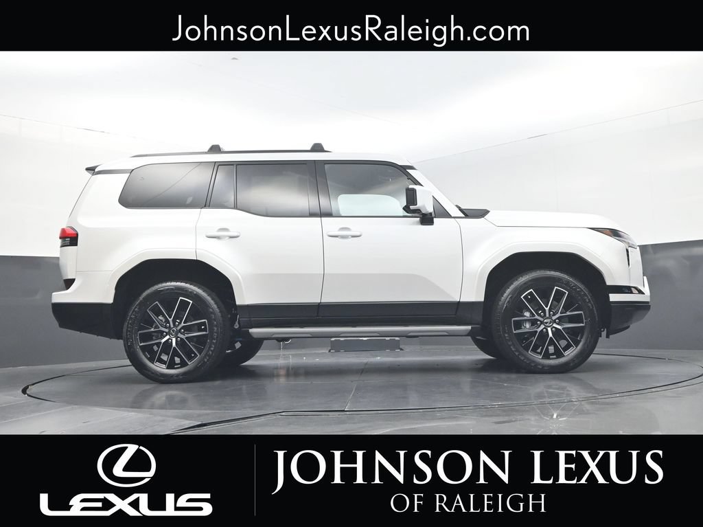 New 2026 Lexus GX 550 AWD/4WD image 21