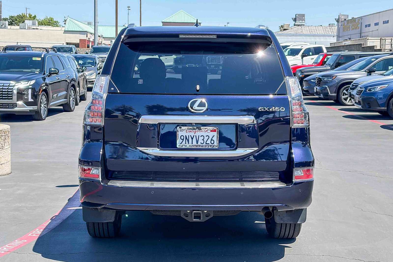 Certified 2021 Lexus GX 460 Premium w/ Premium Package AWD/4WD image 3