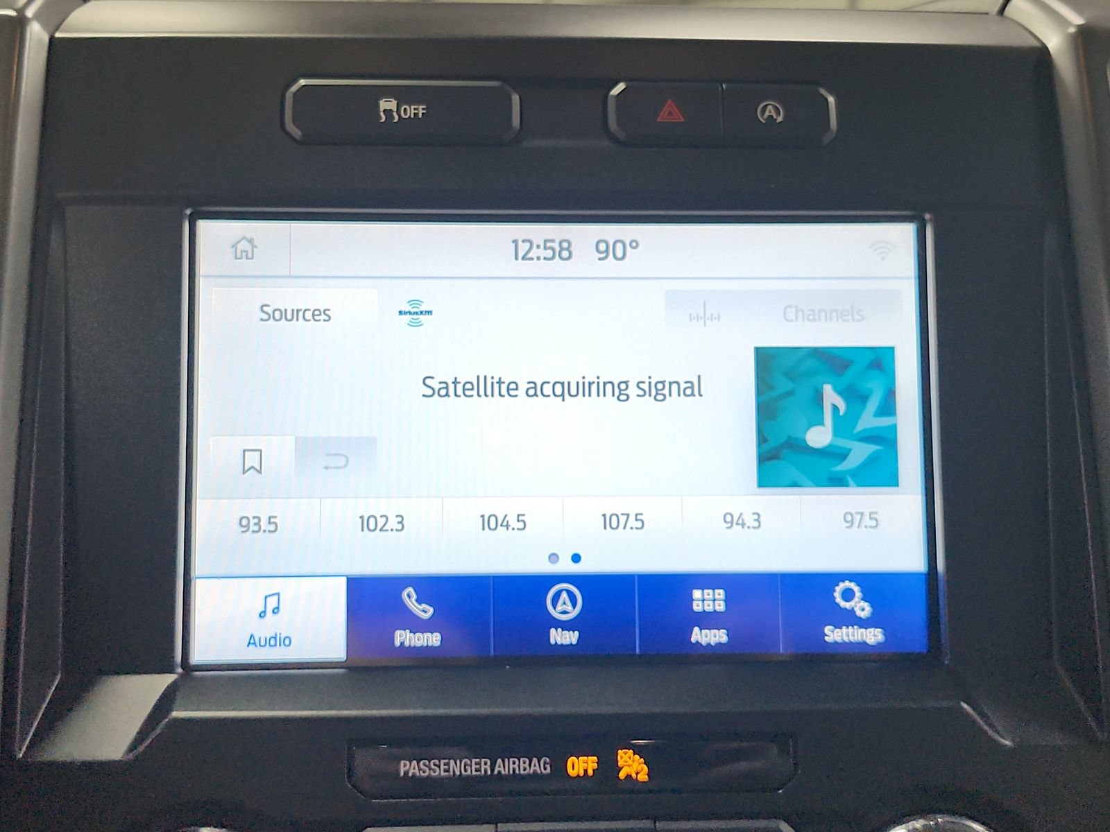 Used 2019 Ford F150 XLT w/ Equipment Group 302A Luxury AWD/4WD image 30