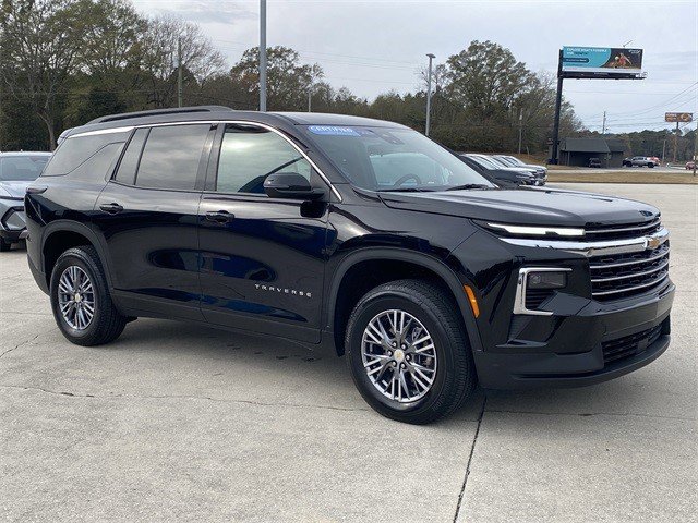 Certified 2025 Chevrolet Traverse LT image 12