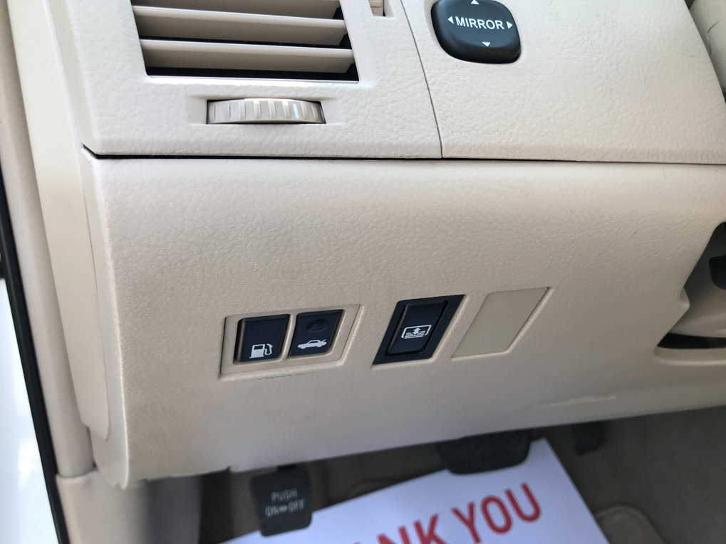 Used 2005 Toyota Avalon Limited image 12