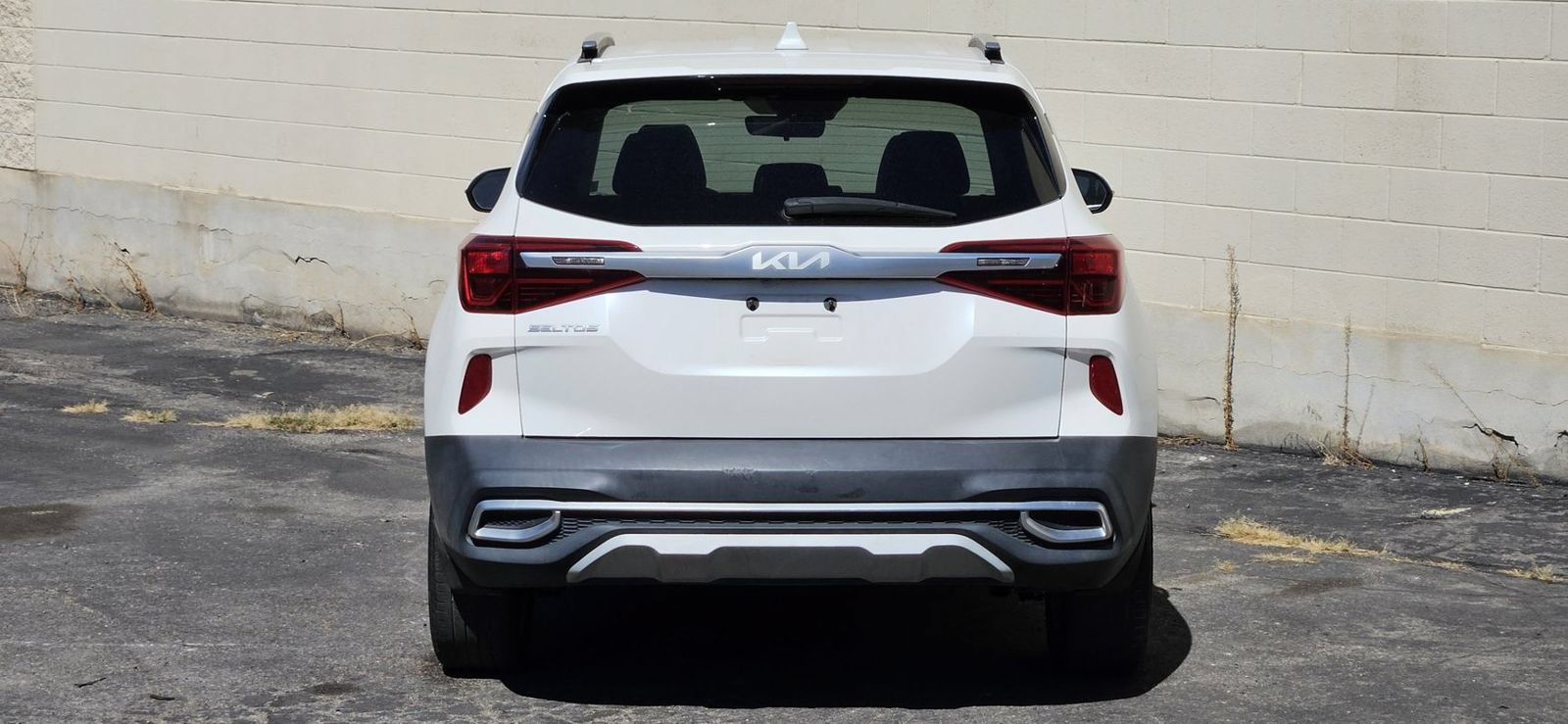 Used 2022 Kia Seltos S FWD image 4