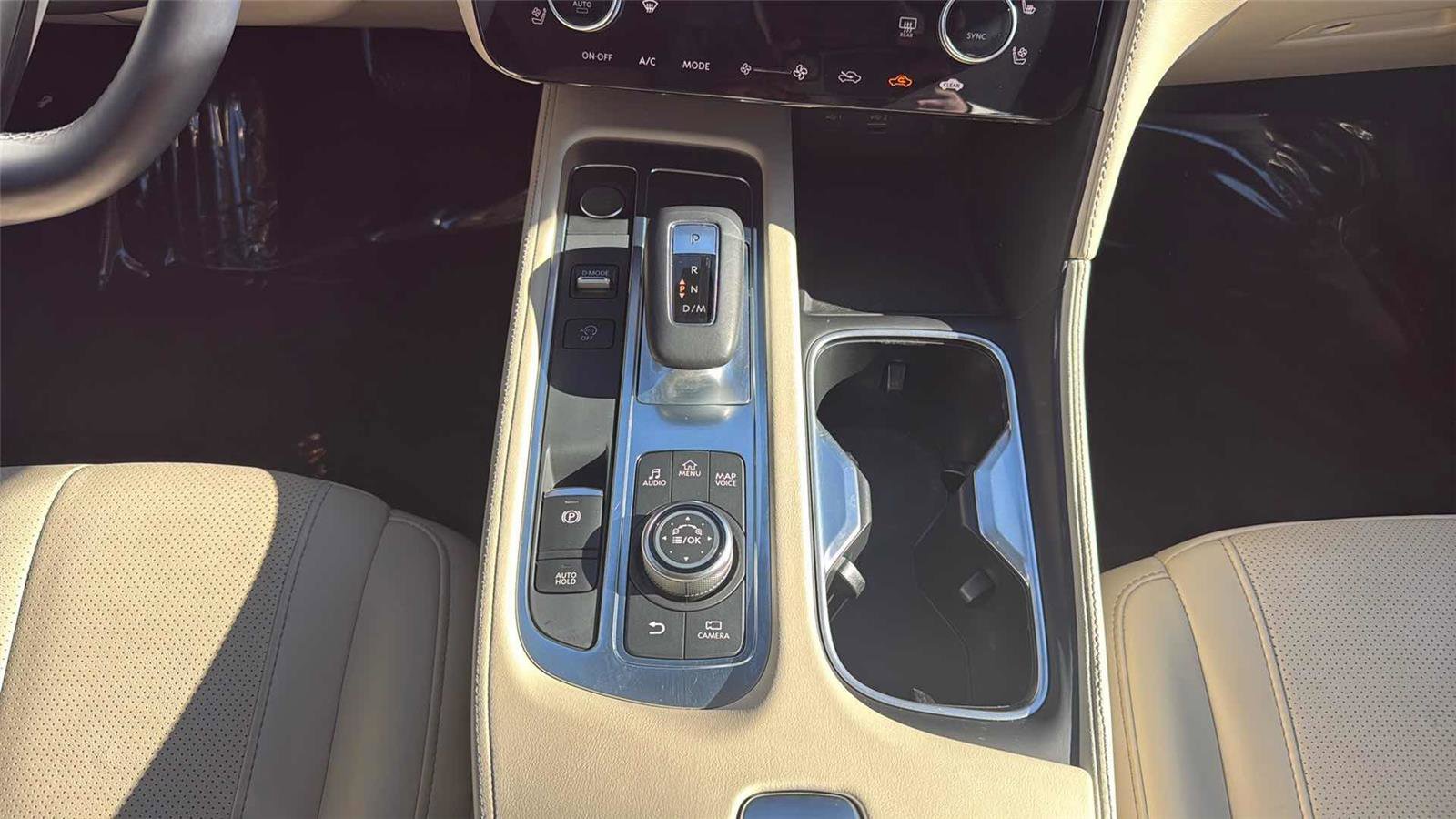 Used 2023 INFINITI QX60 Sensory w/ Cargo Package image 19