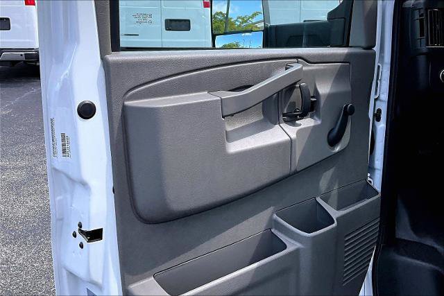 New 2025 Chevrolet Express 3500 w/ Driver Convenience Package RWD image 12