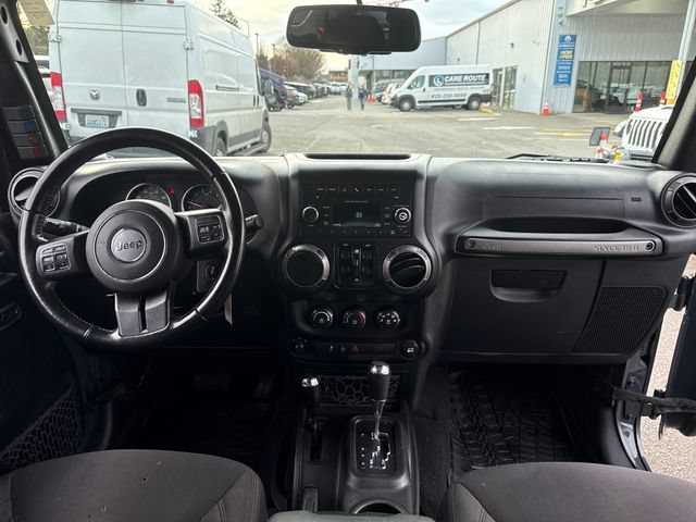 Used 2018 Jeep Wrangler Unlimited Sport S AWD/4WD image 12