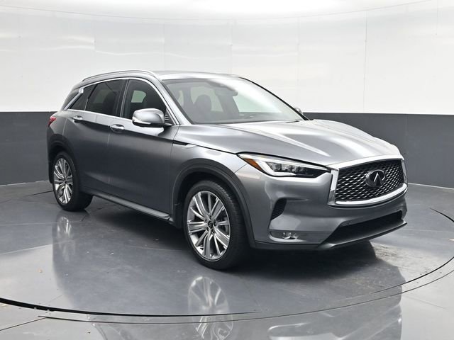 Used 2023 INFINITI QX50 Sensory image 1