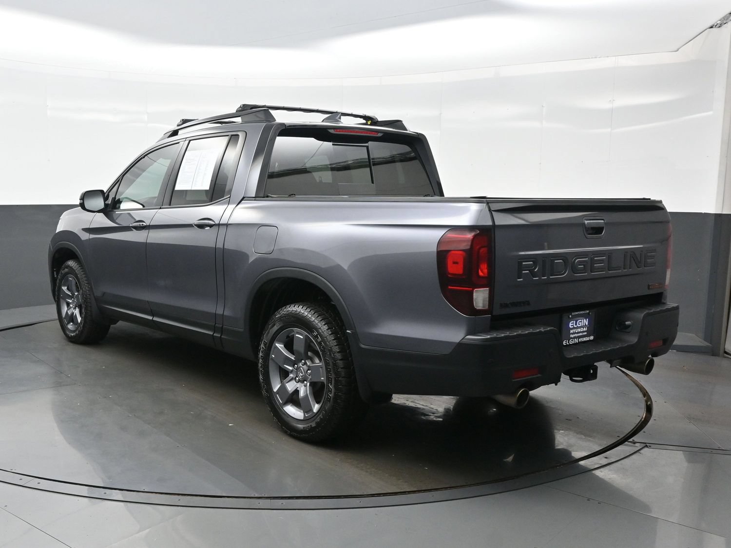 Used 2025 Honda Ridgeline TrailSport image 4