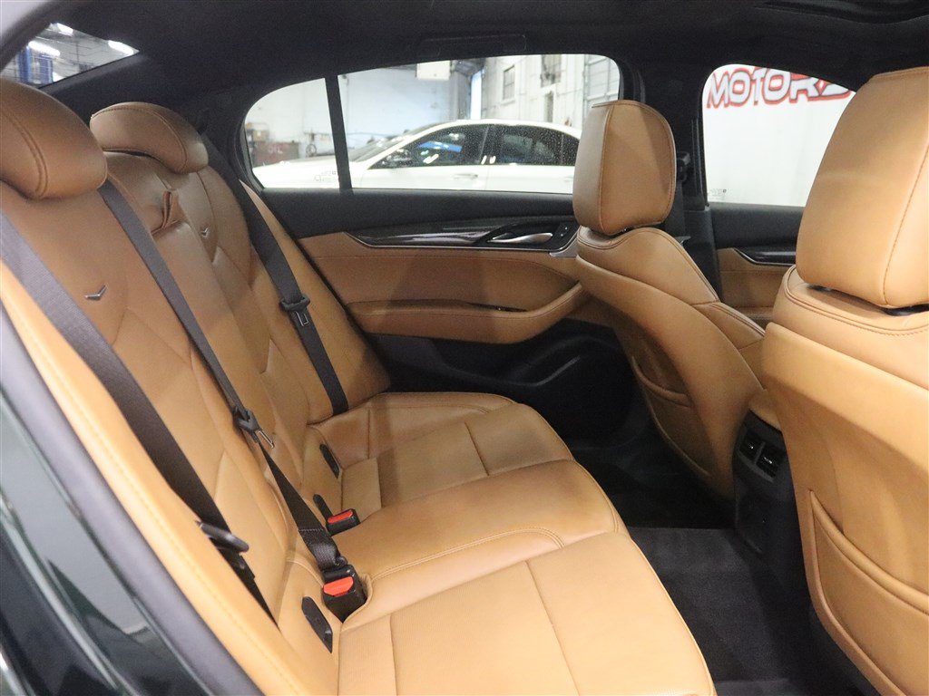 Used 2021 Cadillac CT5 V w/ Platinum Package AWD/4WD image 24