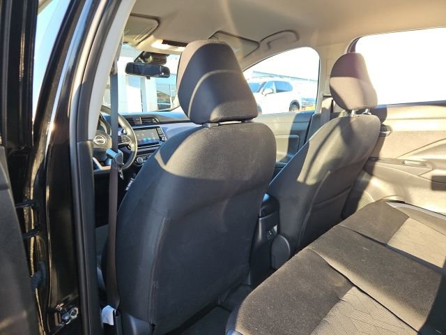 Used 2024 Nissan Versa SV w/ Trunk Package image 17