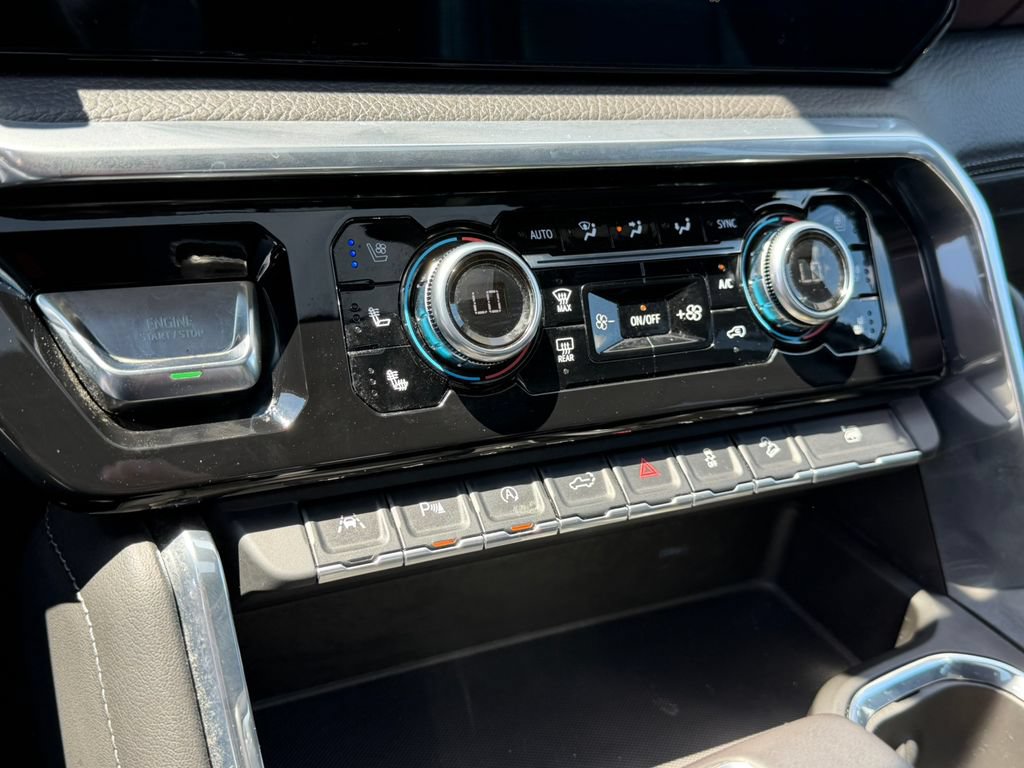 Used 2022 GMC Sierra 1500 Denali AWD/4WD image 42