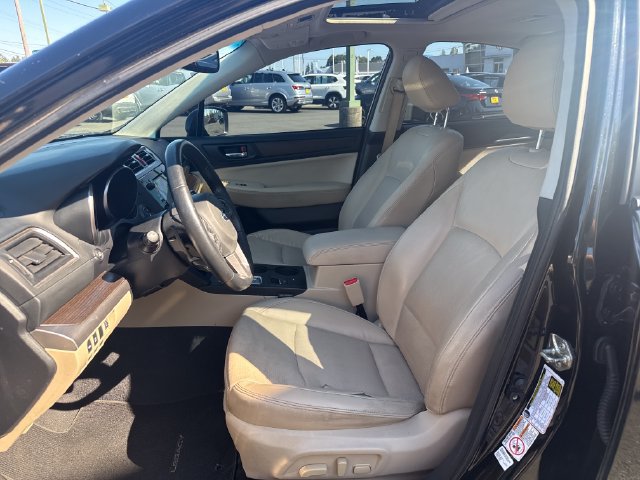 Used 2015 Subaru Legacy 3.6R Limited AWD/4WD image 18