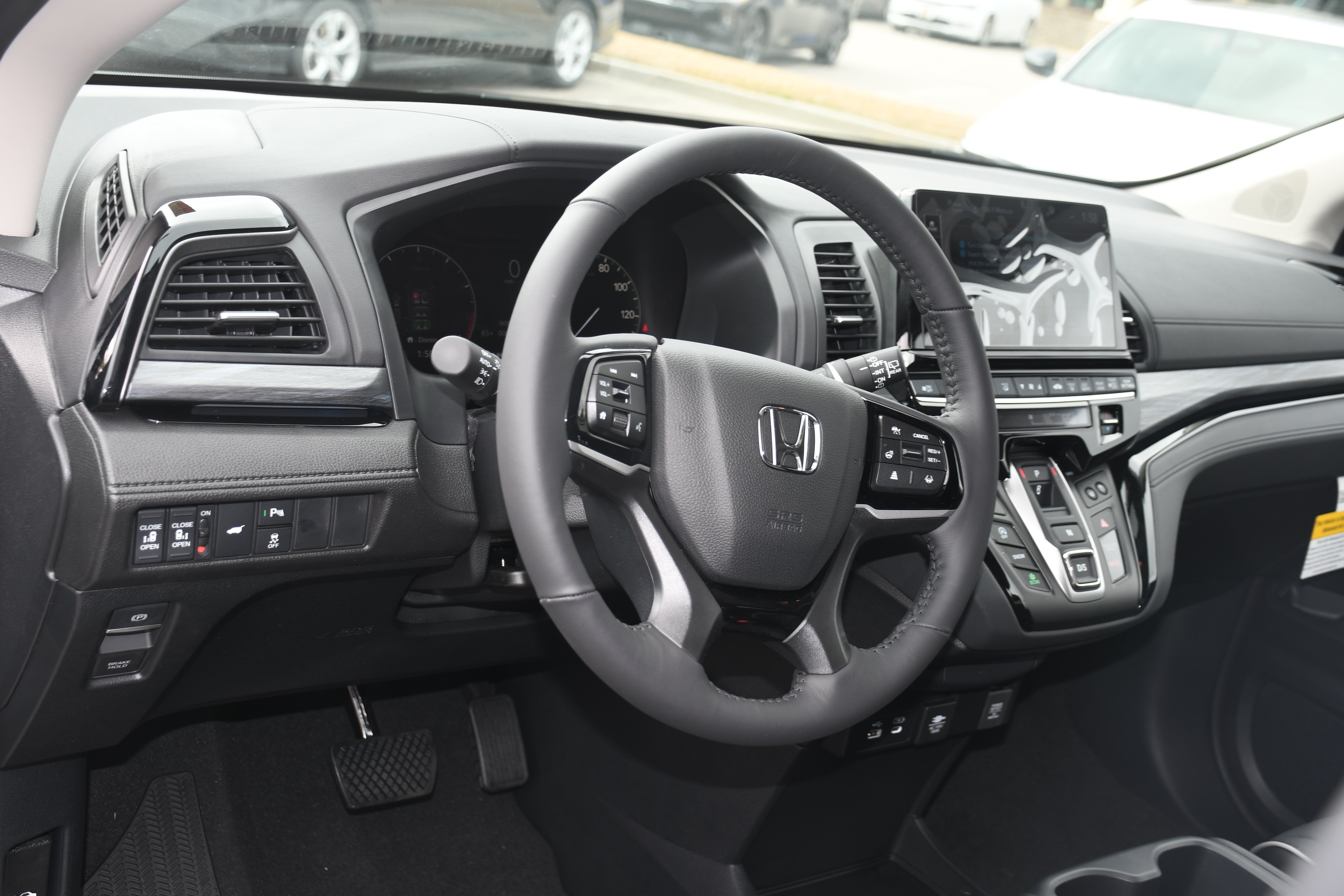 New 2026 Honda Odyssey Elite image 4