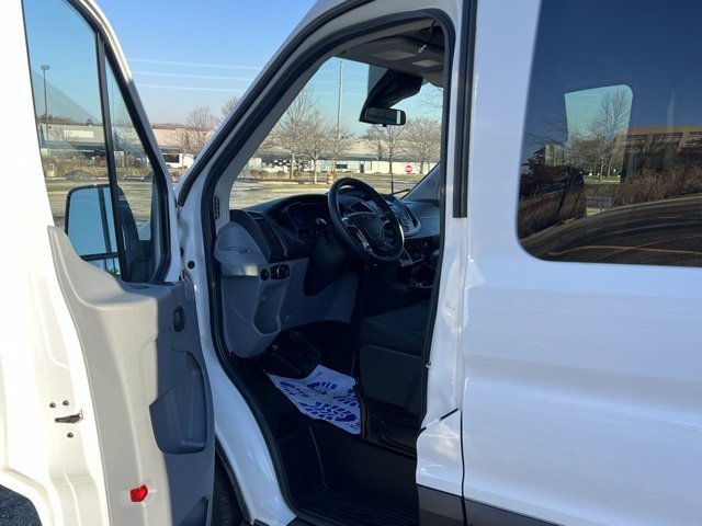 Used 2019 Ford Transit 350 XLT image 13