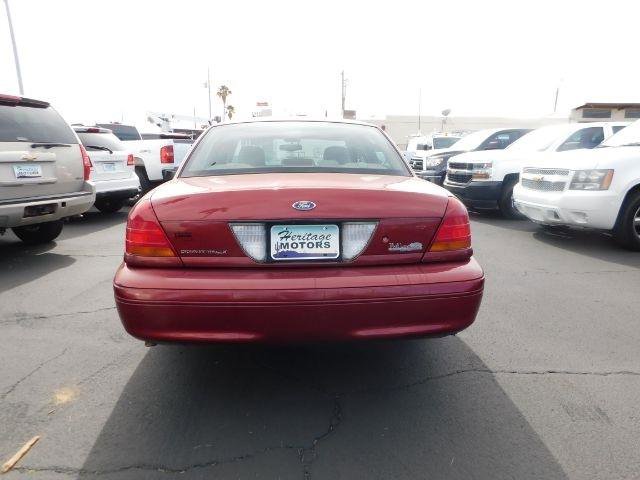Used 2003 Ford Crown Victoria LX image 5