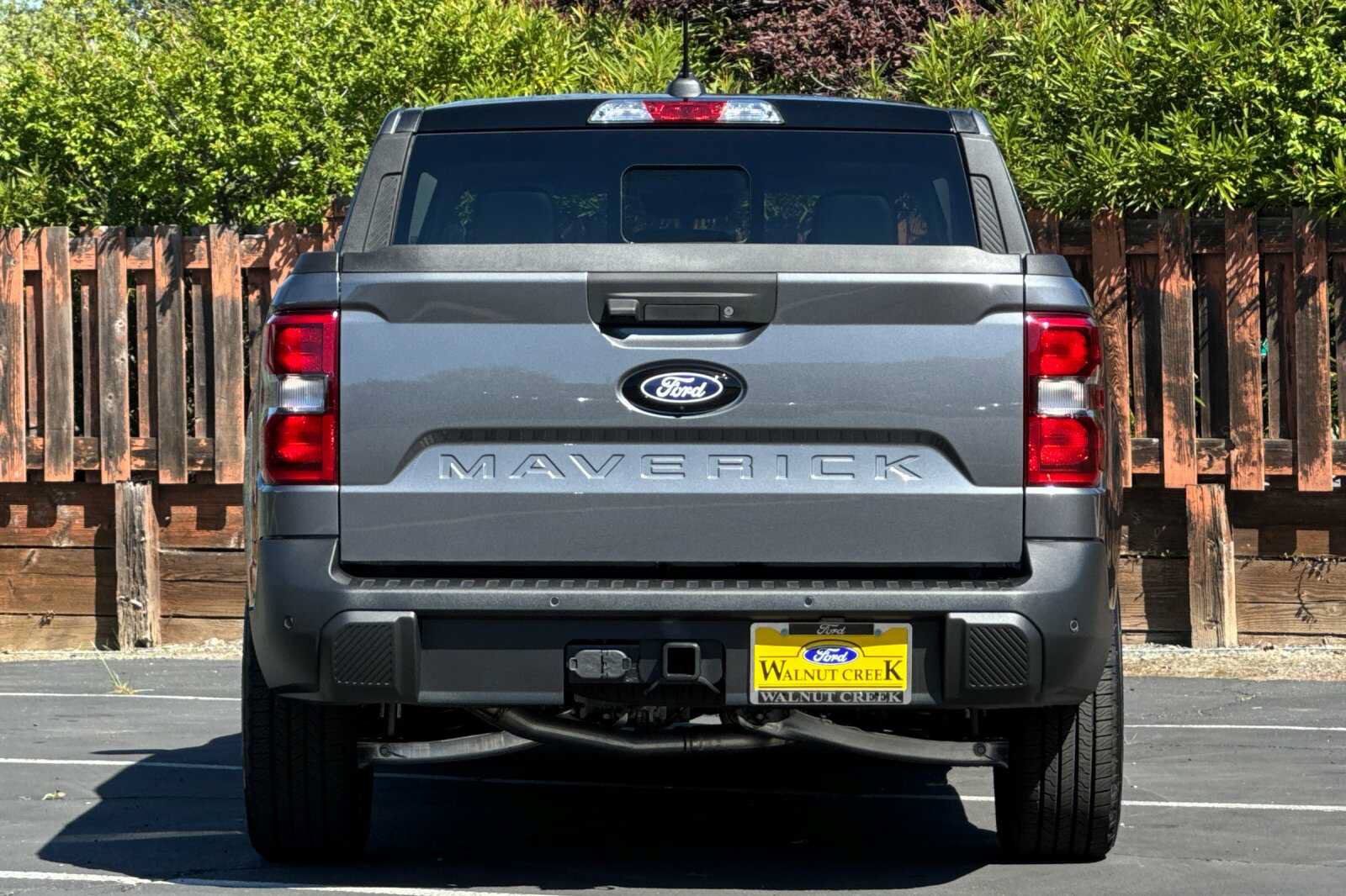New 2026 Ford Maverick Lariat w/ Black Appearance Package AWD/4WD image 5