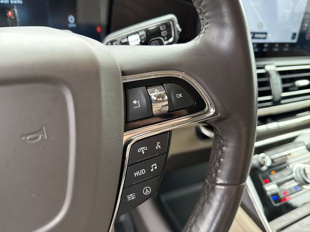 Used 2022 Lincoln Navigator Reserve image 18
