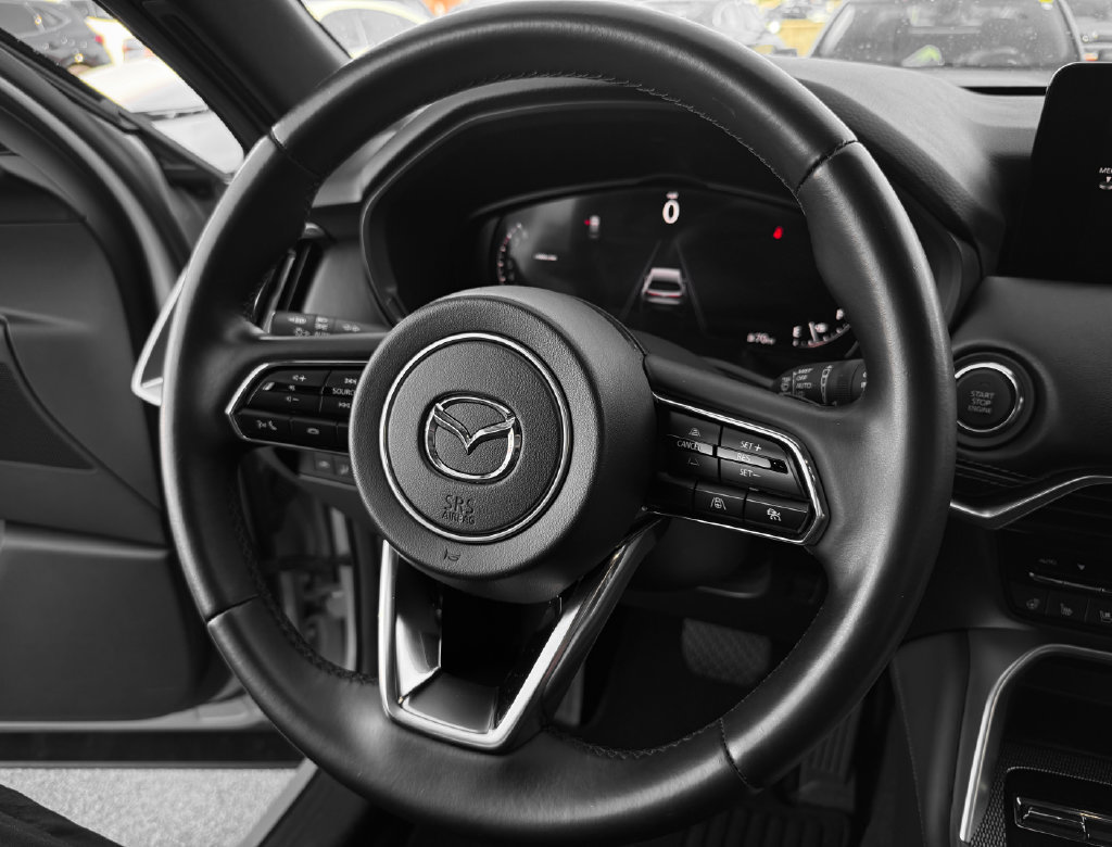 Used 2025 MAZDA CX-90 3.3 Turbo w/ Premium Plus Pkg AWD/4WD image 19