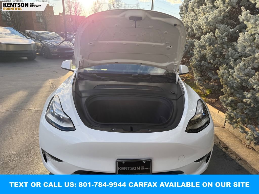 Used 2023 Tesla Model Y Long Range image 34
