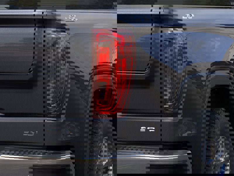 New 2026 GMC Sierra 1500 SLT w/ SLT Premium Plus Package image 13