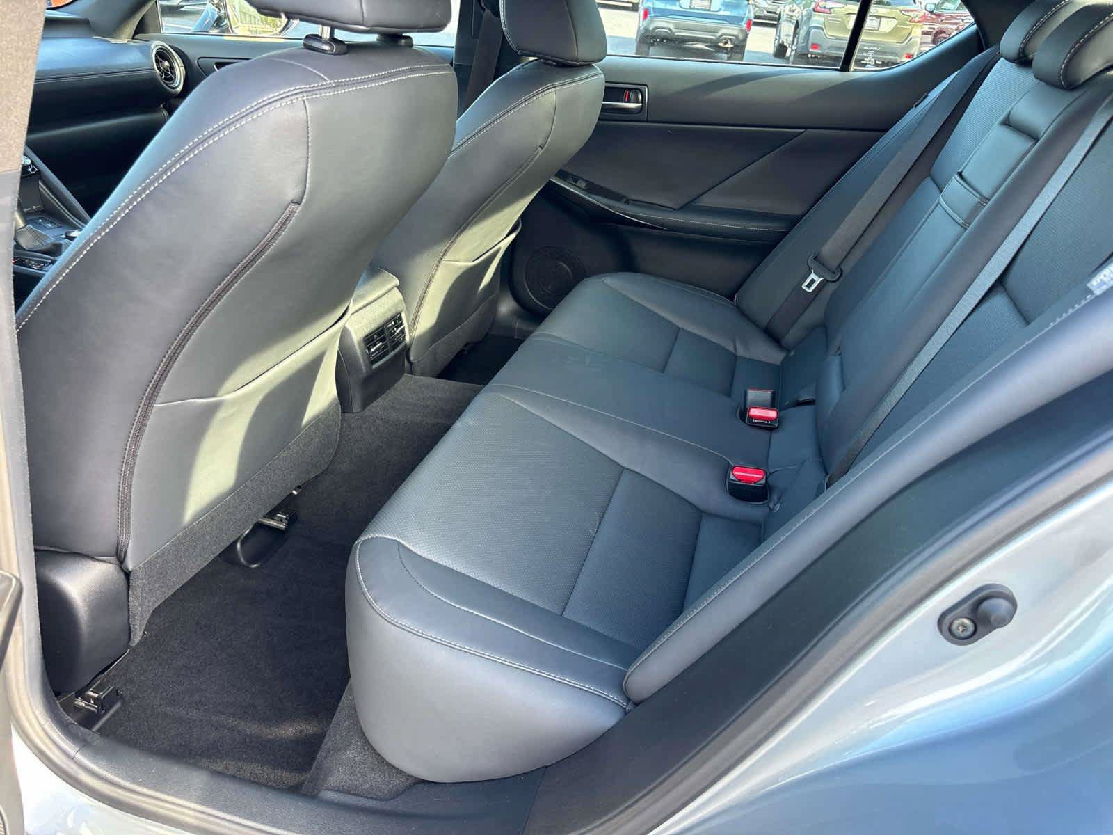 Used 2023 Lexus IS 300 AWD w/ Premium Package image 10