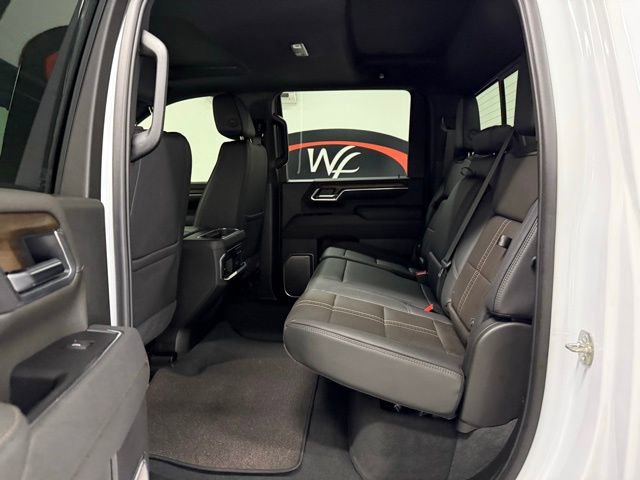 Used 2025 Chevrolet Silverado 2500 High Country w/ Technology Package image 17