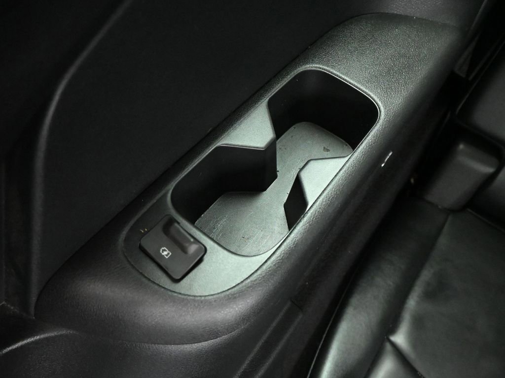 Used 2022 Nissan Pathfinder Platinum w/ Cargo Package image 36