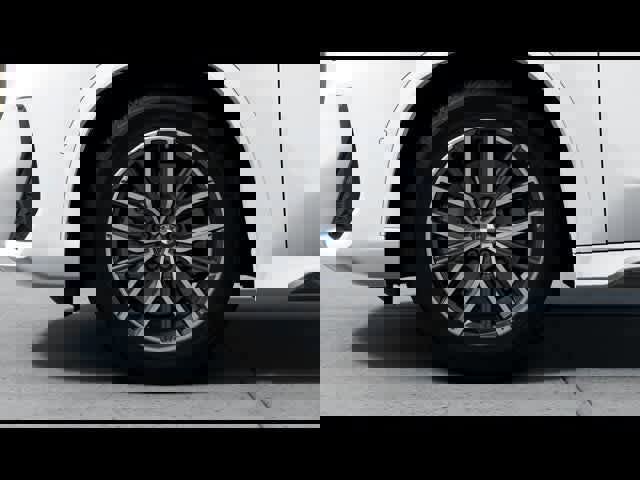 New 2025 BMW X1 xDrive28i w/ Technology Package image 7