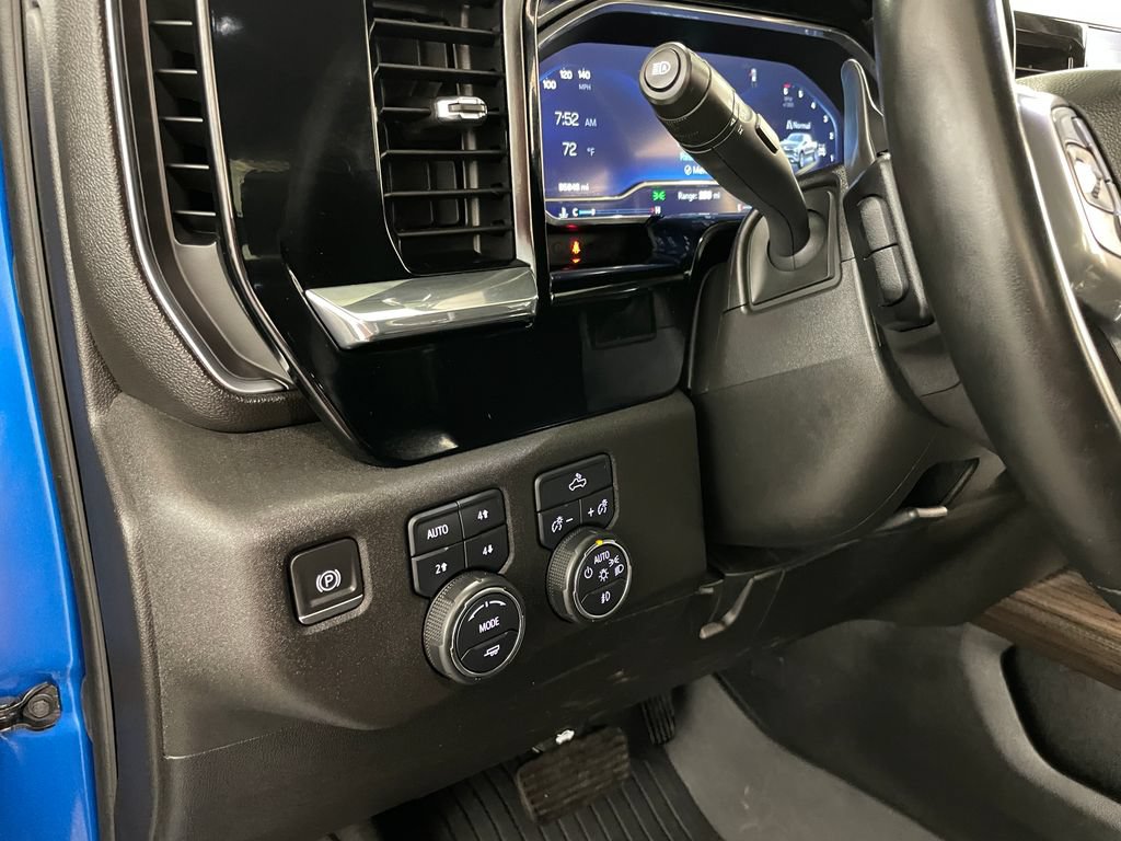 Certified 2023 Chevrolet Silverado 1500 RST w/ Z71 Off-Road Package AWD/4WD image 24