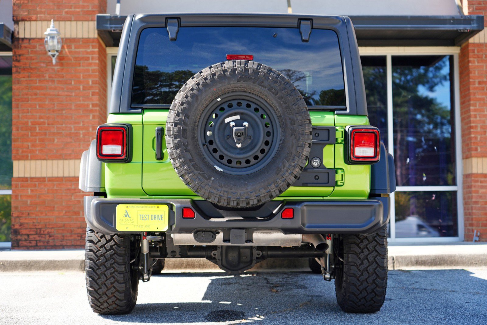 Used 2025 Jeep Wrangler Sport AWD/4WD image 11