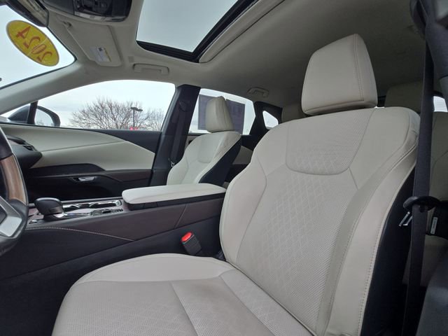 Used 2024 Lexus RX 350 Premium Plus w/ Convenience Package image 11