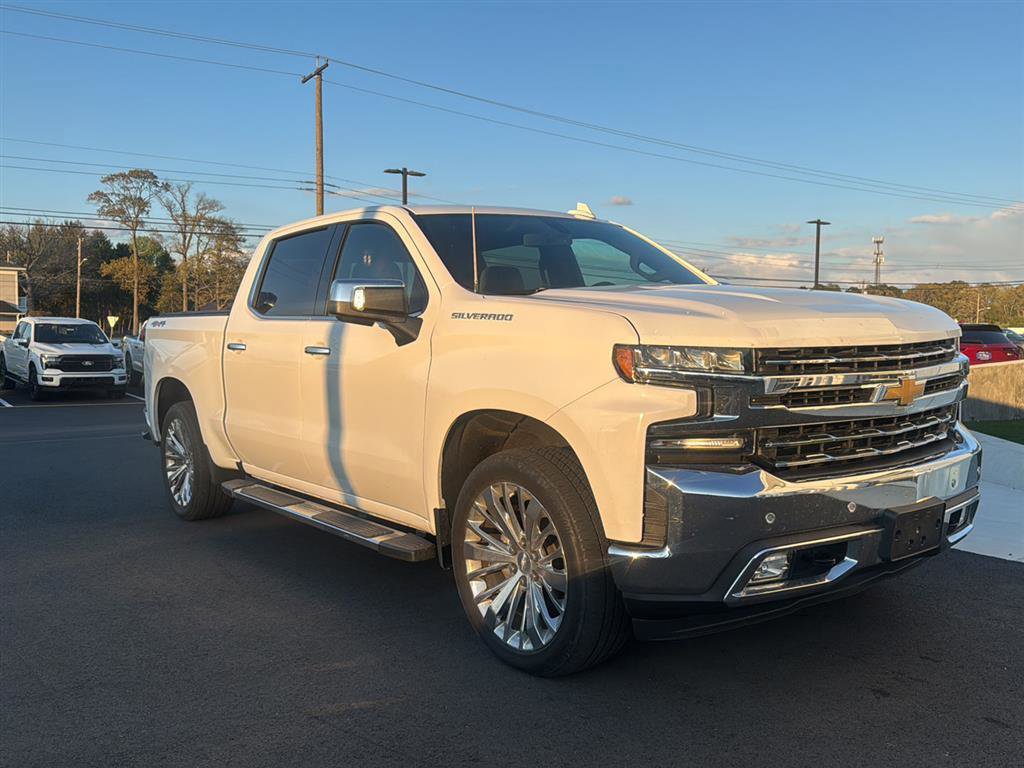 Used 2020 Chevrolet Silverado 1500 LTZ w/ LTZ Plus Package AWD/4WD image 6