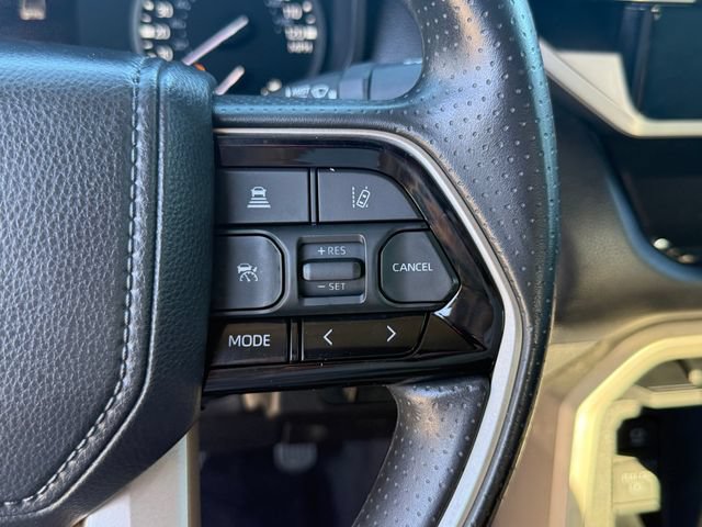 Used 2022 Toyota Tundra SR5 AWD/4WD image 17