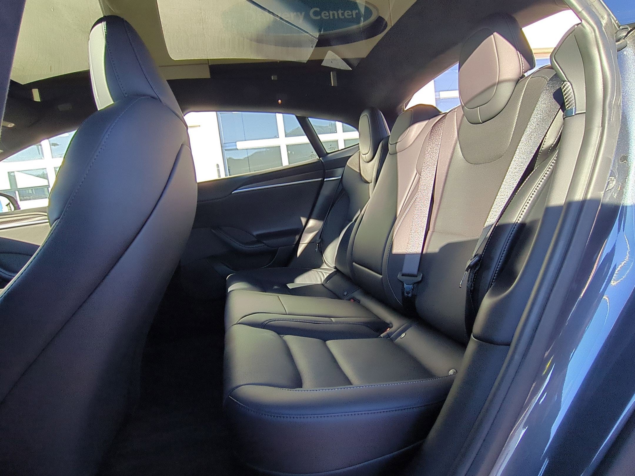 Used 2021 Tesla Model S Plaid image 31