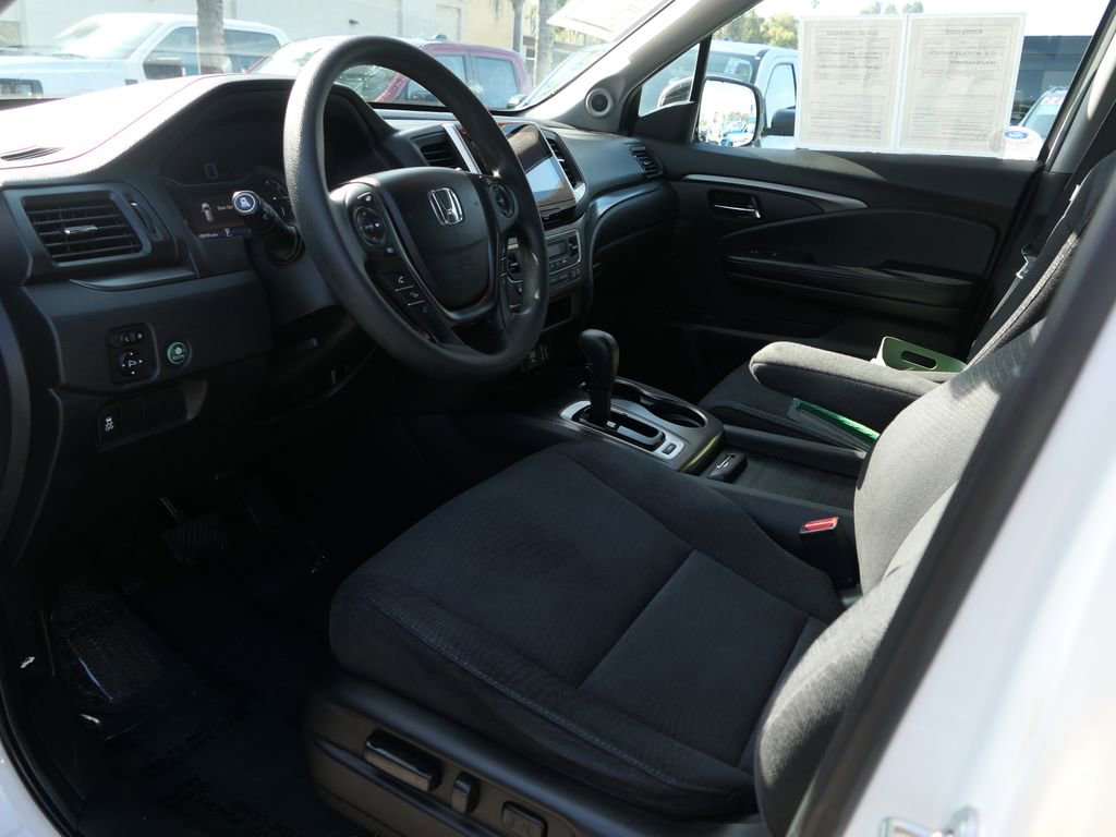 Used 2018 Honda Pilot EX image 11