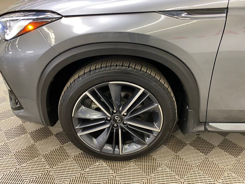 Used 2023 INFINITI QX55 Luxe w/ Cargo Package image 12