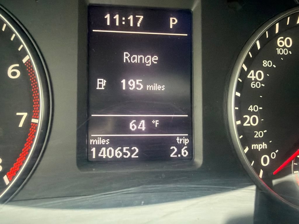 Used 2012 Volkswagen Passat 2.5 SEL Premium FWD image 14