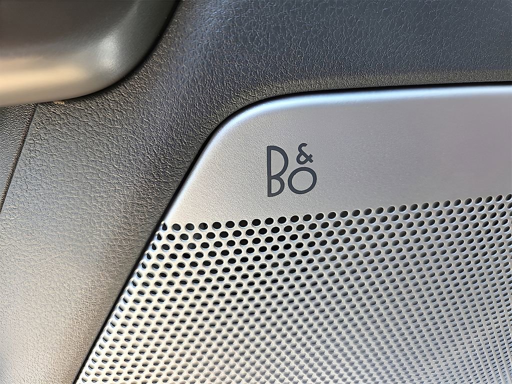 New 2025 Ford F150 Lariat w/ Equipment Group 501A Mid image 14