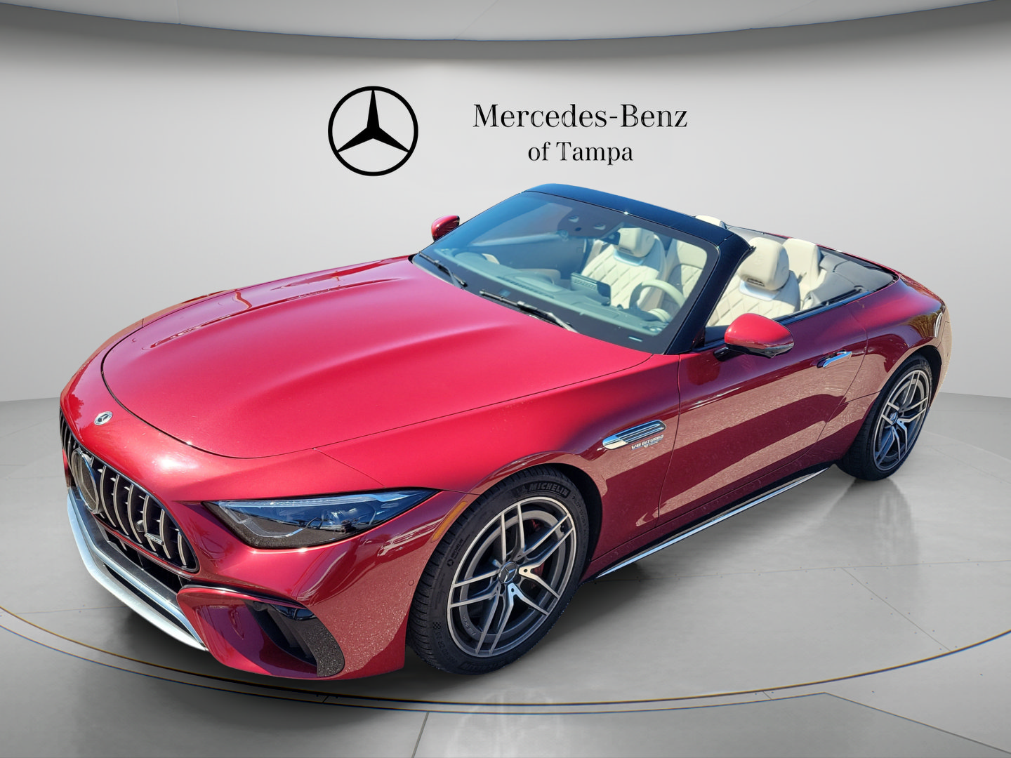 Used 2022 Mercedes-Benz SL 55 AMG 4MATIC image 2