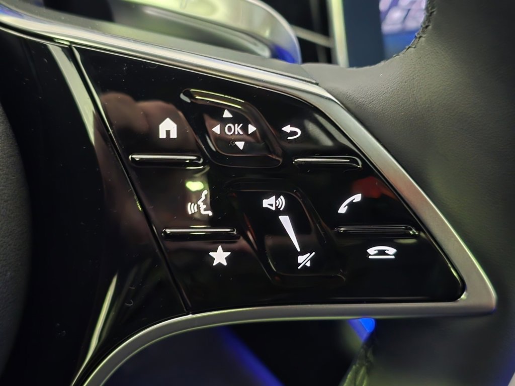 Used 2026 Mercedes-Benz E 350 4MATIC Sedan image 19