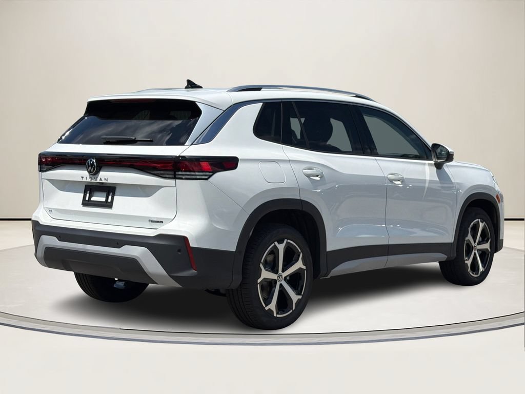 New 2026 Volkswagen Tiguan SE AWD/4WD image 3